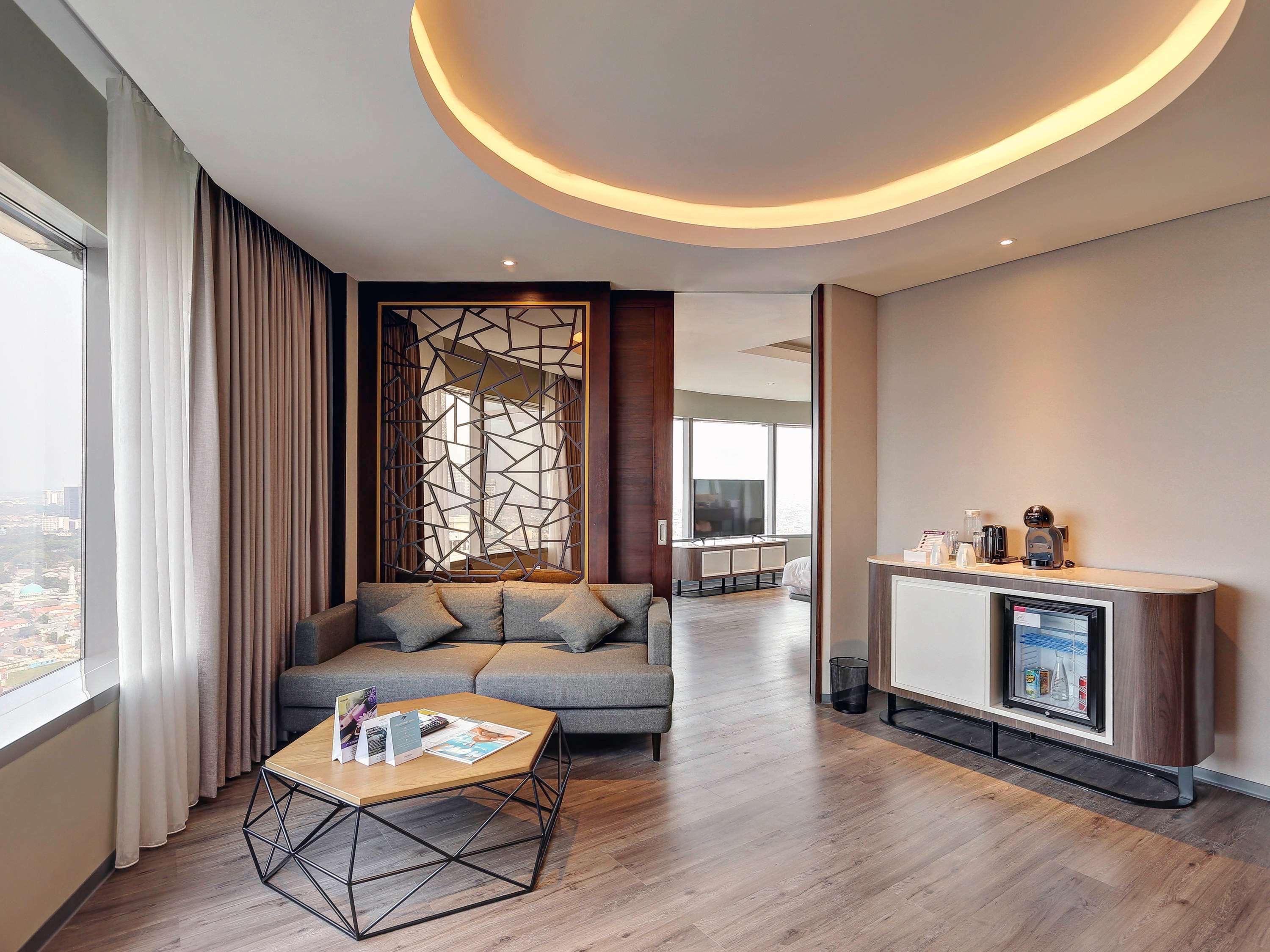 Mercure Gatot Subroto Hotel 4*